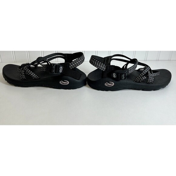 Chaco Womens Classic Hiking sandal. ZX/2 Strappy Black/White. Sz 8. Lightly Worn - Picture 5 of 7